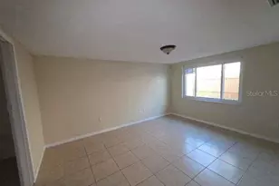 7619 Summertree Ln, New Port Richey, FL 34653 - Photo 7