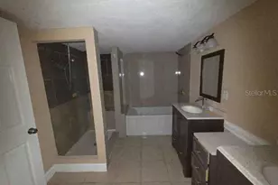 7619 Summertree Ln, New Port Richey, FL 34653 - Photo 3