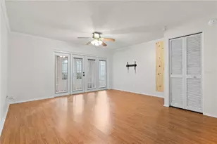 8411 Laurelon Pl, Temple Terrace, FL 33637 - Photo 11