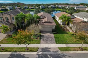 30588 Chesapeake Bay Dr, Wesley Chapel, FL 33543 - Photo 1