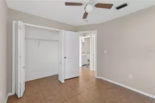 508 Sonoma Dr, Valrico, FL 33594 - Photo 29