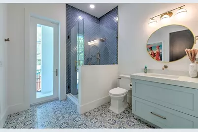 4815 W Sunset Boulevard, Tampa, FL 33629 - Photo 25