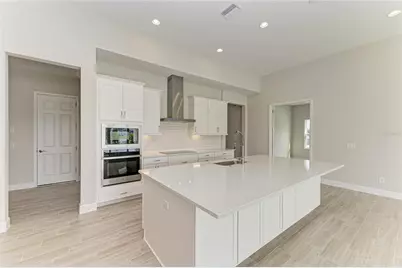 9592 Surrey Rose Drive, San Antonio, FL 33576 - Photo 11