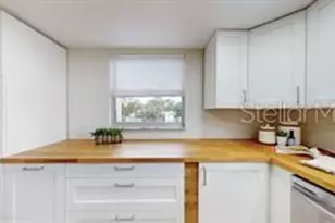 1120 N Shore Dr NE, Saint Petersburg, FL 33701 - Photo 23