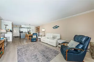 3010 59th St S, Gulfport, FL 33707 - Photo 5