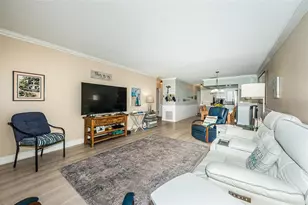 3010 59th St S, Gulfport, FL 33707 - Photo 5