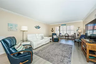 3010 59th St S, Gulfport, FL 33707 - Photo 3