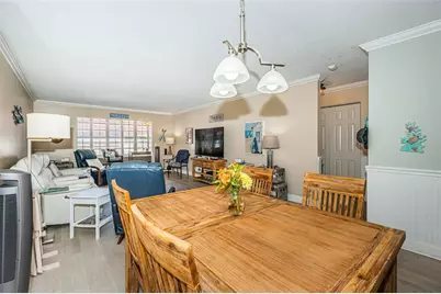 3010 59th Street S #302, Gulfport, FL 33707 - Photo 9