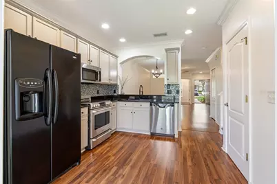 15929 Fishhawk Creek Lane, Lithia, FL 33547 - Photo 9