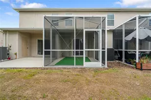 15929 Fishhawk Creek Ln, Lithia, FL 33547 - Photo 5