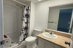 2314 Hawthorne Dr, Clearwater, FL 33763 - Photo 25