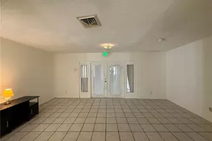 2314 Hawthorne Dr, Clearwater, FL 33763 - Photo 21