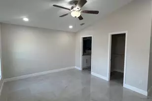 3917 W Robson St, Tampa, FL 33614 - Photo 21