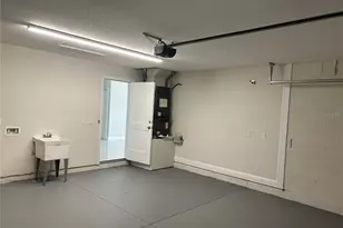 3917 W Robson St, Tampa, FL 33614 - Photo 37