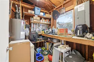 9402 N Newport Ave, Tampa, FL 33612 - Photo 43