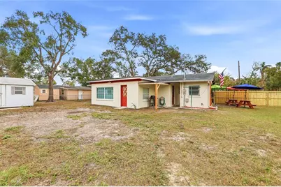 9402 N Newport Avenue, Tampa, FL 33612 - Photo 37