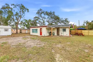 9402 N Newport Ave, Tampa, FL 33612 - Photo 37