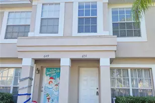 651 Kensington Lake Cir, Brandon, FL 33511 - Photo 1