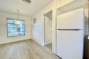5825 30th Ave N, Saint Petersburg, FL 33710 - Photo 9