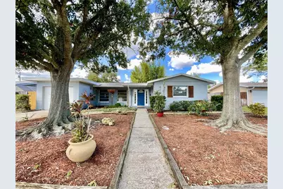 5825 30th Avenue N, Saint Petersburg, FL 33710 - Photo 1