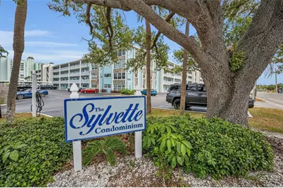 300 64th Avenue #318, Saint Pete Beach, FL 33706 - Photo 1
