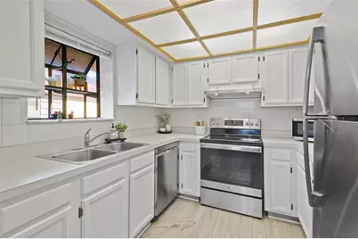 2408 Hammock Pine Boulevard #2408, Clearwater, FL 33761 - Photo 9