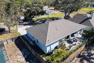 9840 W Bay St, Seminole, FL 33776 - Photo 57