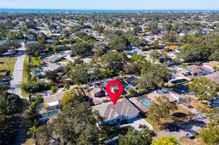 9840 W Bay St, Seminole, FL 33776 - Photo 63