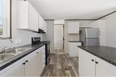 8551 Electra Avenue, Brooksville, FL 34613 - Photo 17