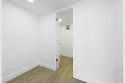 3656 Lake Bayshore Dr, Bldg K #319, Bradenton, FL 34205 - Photo 19