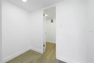 3656 Lake Bayshore Dr Bldg K, Bradenton, FL 34205 - Photo 21