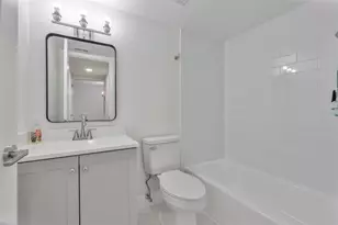 3656 Lake Bayshore Dr Bldg K, Bradenton, FL 34205 - Photo 29