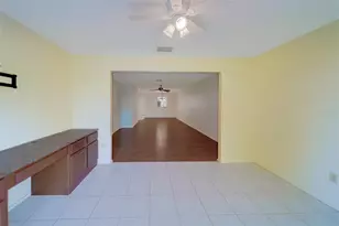 3430 Stonehaven Ct E, Palm Harbor, FL 34684 - Photo 21