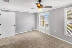101 Valley Dr, Brandon, FL 33510 - Photo 23