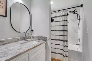 39930 Sunburst Dr, Dade City, FL 33525 - Photo 11