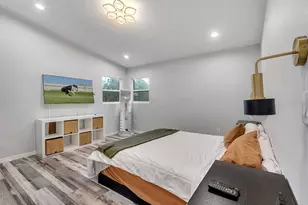 39930 Sunburst Dr, Dade City, FL 33525 - Photo 9