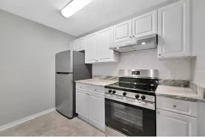 18001 Richmond Place Drive #437, Tampa, FL 33647 - Photo 11