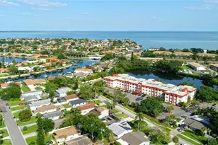 1860 Massachusetts Ave NE, Saint Petersburg, FL 33703 - Photo 23