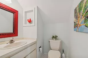 486 Lakeview Dr, Palm Harbor, FL 34683 - Photo 11