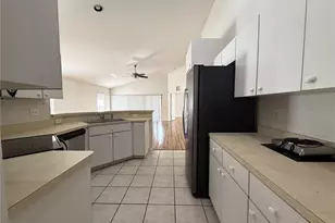 6518 Bridgecrest Dr, Lithia, FL 33547 - Photo 7