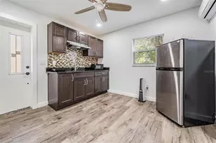 6907 W Creek Dr, Tampa, FL 33615 - Photo 25