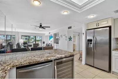 1480 Gulf Boulevard #202, Clearwater Beach, FL 33767 - Photo 9