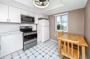 209 Cypress Ct, Oldsmar, FL 34677 - Photo 5