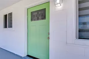 5737 Shore Blvd S, Gulfport, FL 33707 - Photo 3