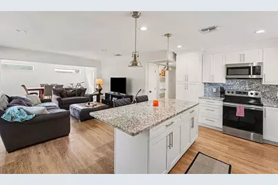 6504 N 21st Street, Tampa, FL 33610 - Photo 3