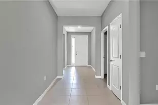 5427 Flint Hills Dr, Wimauma, FL 33598 - Photo 9