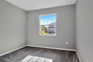 5427 Flint Hills Dr, Wimauma, FL 33598 - Photo 3