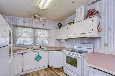 3210 Moonlight Street, Wesley Chapel, FL 33543 - Photo 31