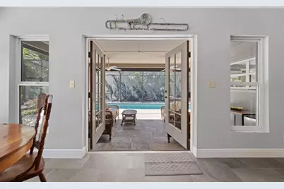 2814 47th Street S, Gulfport, FL 33711 - Photo 7