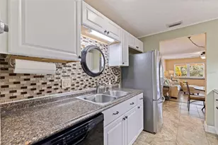 10035 63rd Ave N, Saint Petersburg, FL 33708 - Photo 17